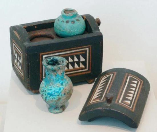 “狠毒的 ”古代时尚