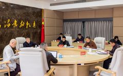 学校党委理论学习中心组集中学习习近平总书记在全国脱贫攻坚总结表彰大会和中央党校中青年干部培训班上的重要讲话精神