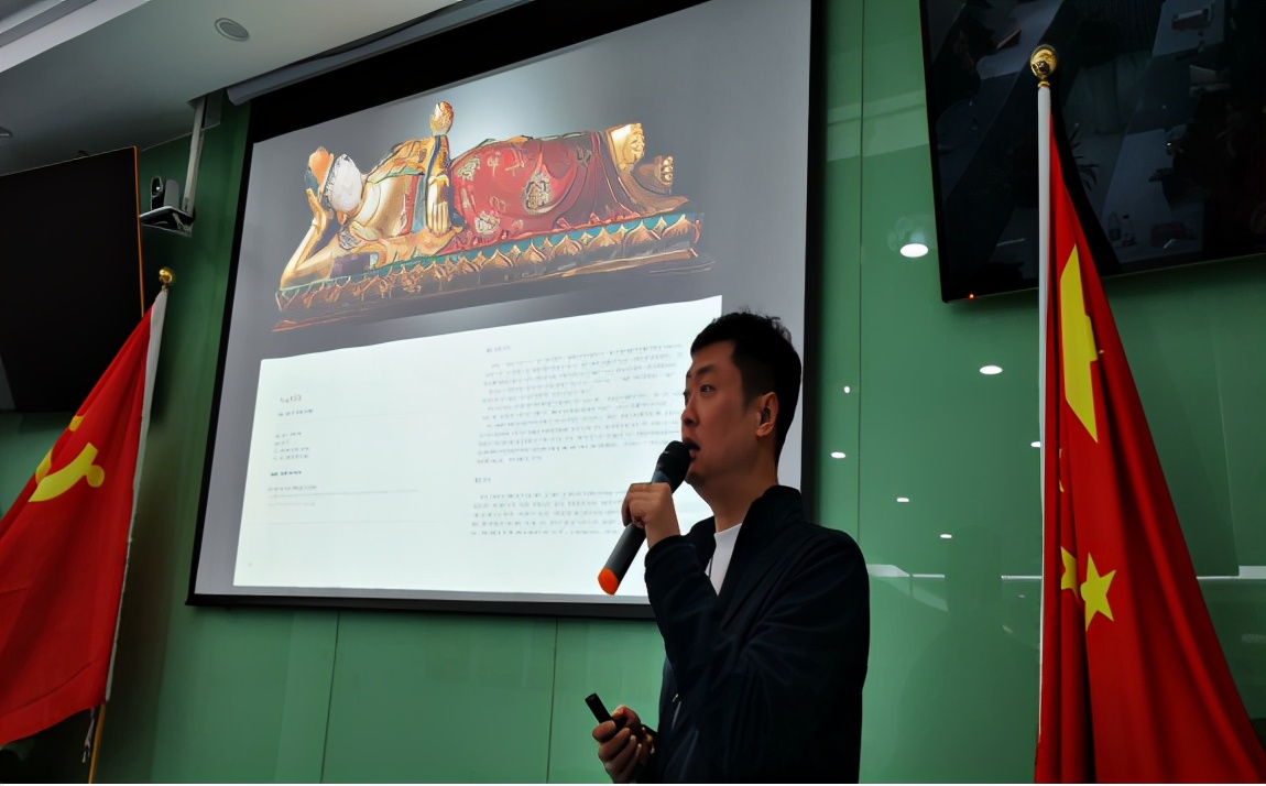 2020年慈善拍卖华夏专场预展会在京举办
