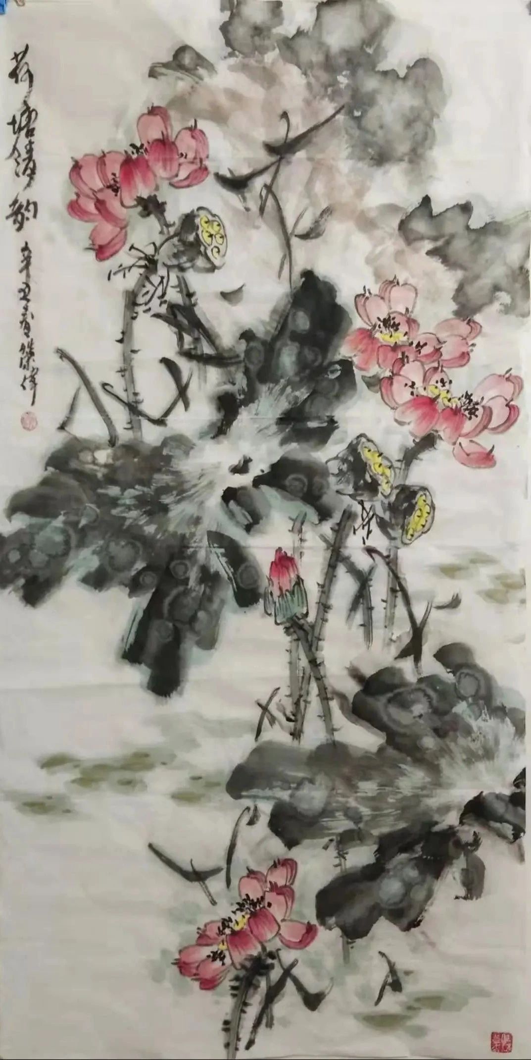 中国画韩延存《夏荷 中国画吴晓临《一花一世界 中国画韩春雷