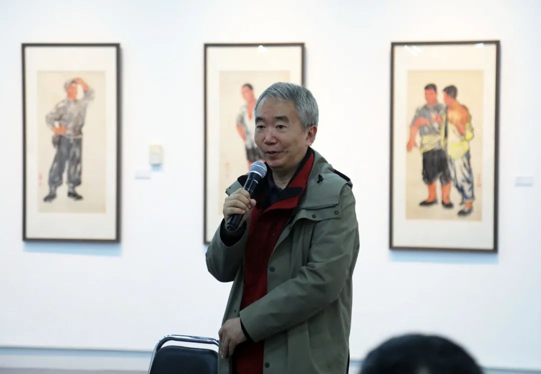 郑州科技学院艺术设计学院院长李晓鲁发言