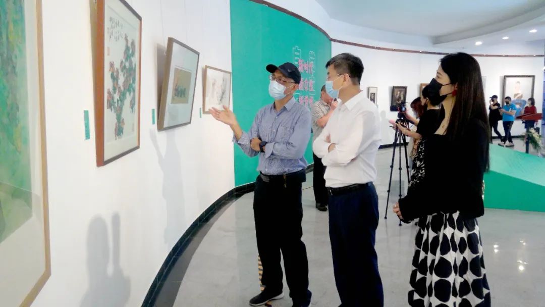 新时代、新女性、新觉悟—— 2022 首届广东省女画家协会优秀作品展展览现场