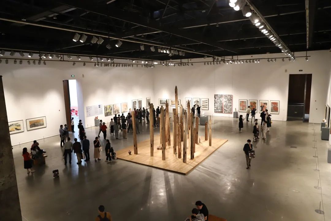 时间之外——高泉强现代水墨艺术展展览现场