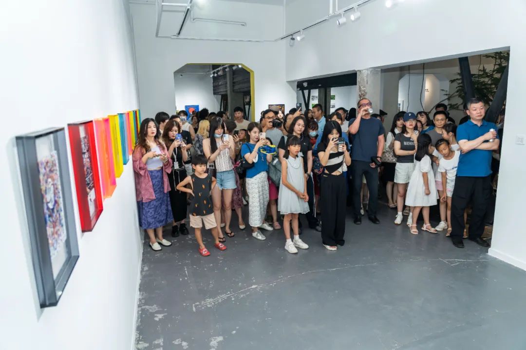 本真的狂响——贺龙元、申孟珑双人展