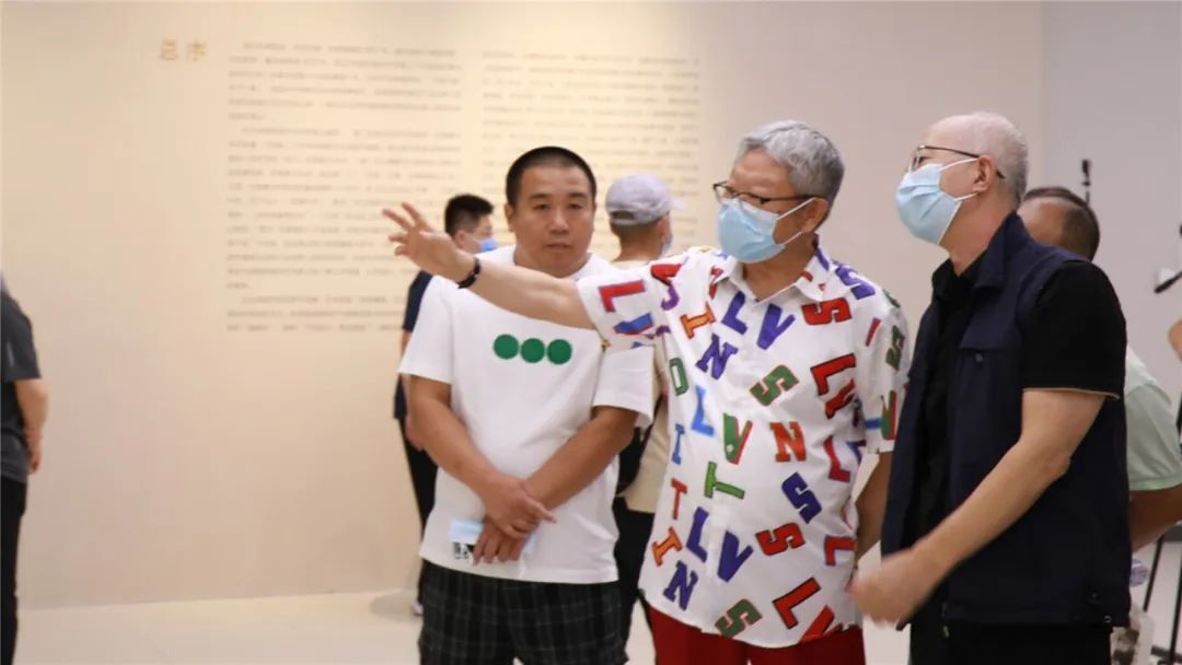 大道不孤——2022年度中国国家画院中青年艺术家邀请展：郁郁朝花·乔宜男作品展展览现场