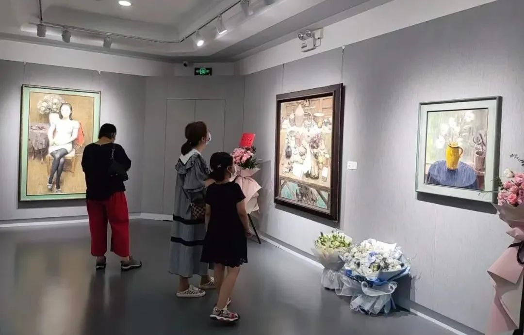 朱春林油画作品展展览现场