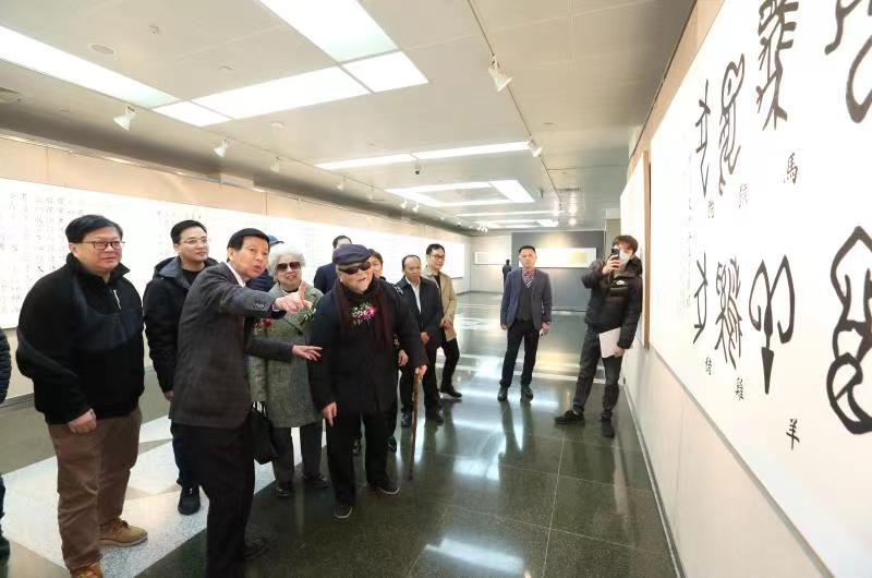 罗殿龙与观众交流