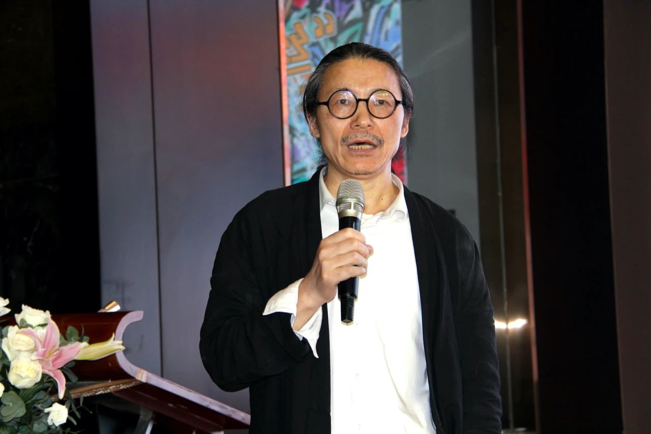 西安美术学院教授、着名画家郭志刚致辞