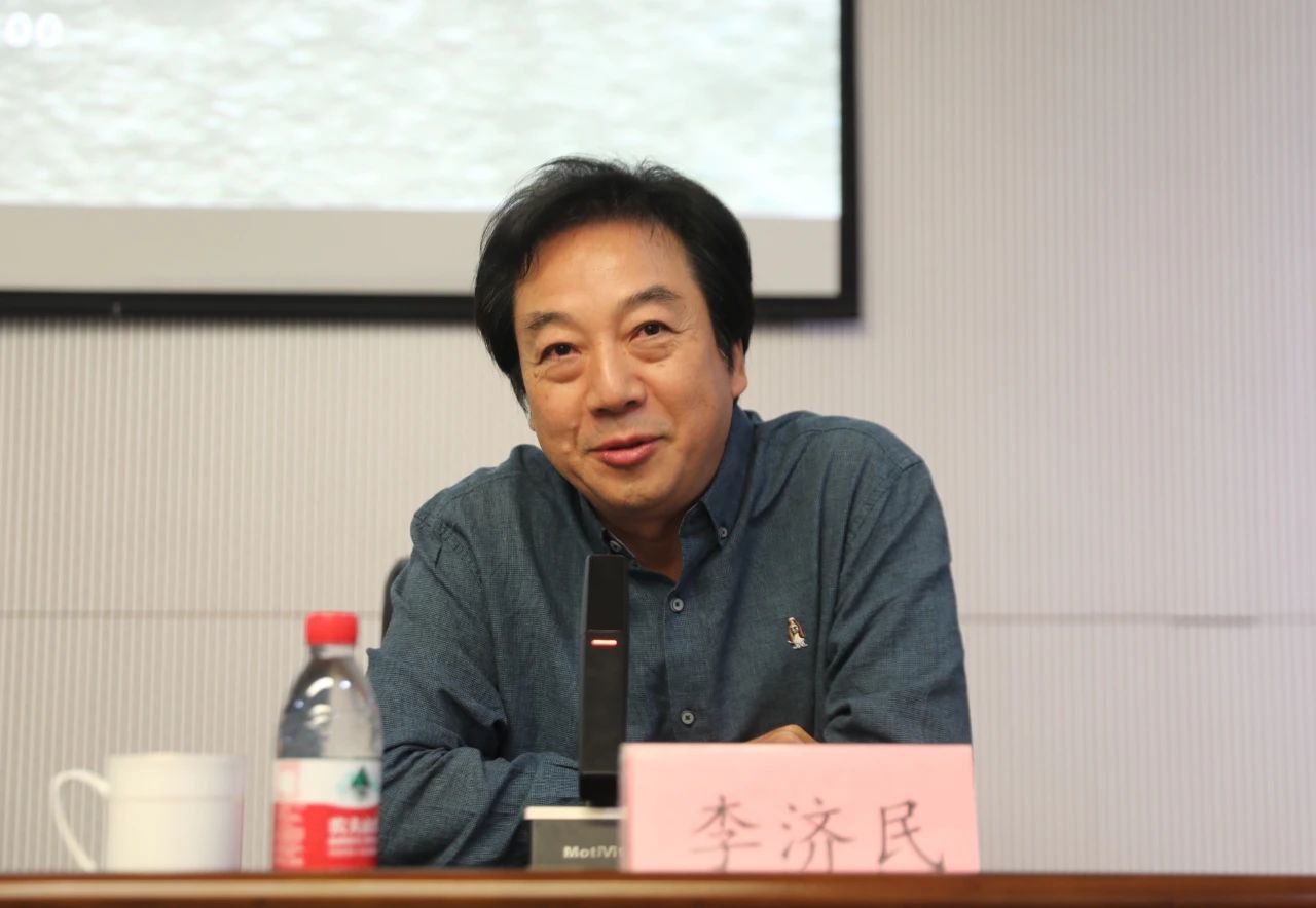 学术主持：中国美协综合材料绘画与美术作品保存修复艺委会委员、山东省美协综合材料绘画艺委会副主任李济民
