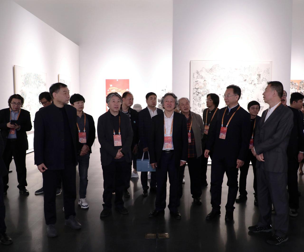 轩辕情 中国梦——2024·全国中国画作品展参观展厅